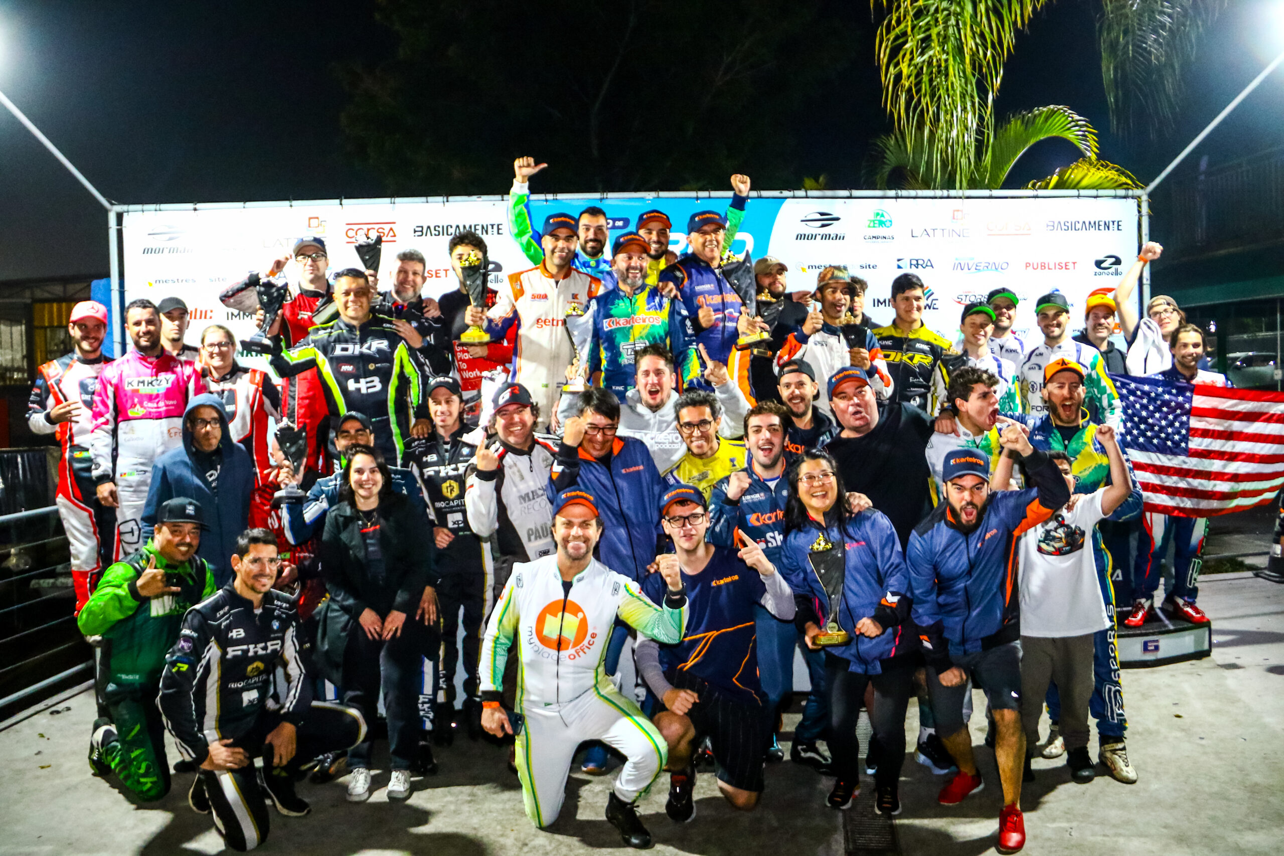 Equipe Karteiros vence “Nations Cup” no Mundial de Kart Rental da KWC no Kartódromo Granja Viana