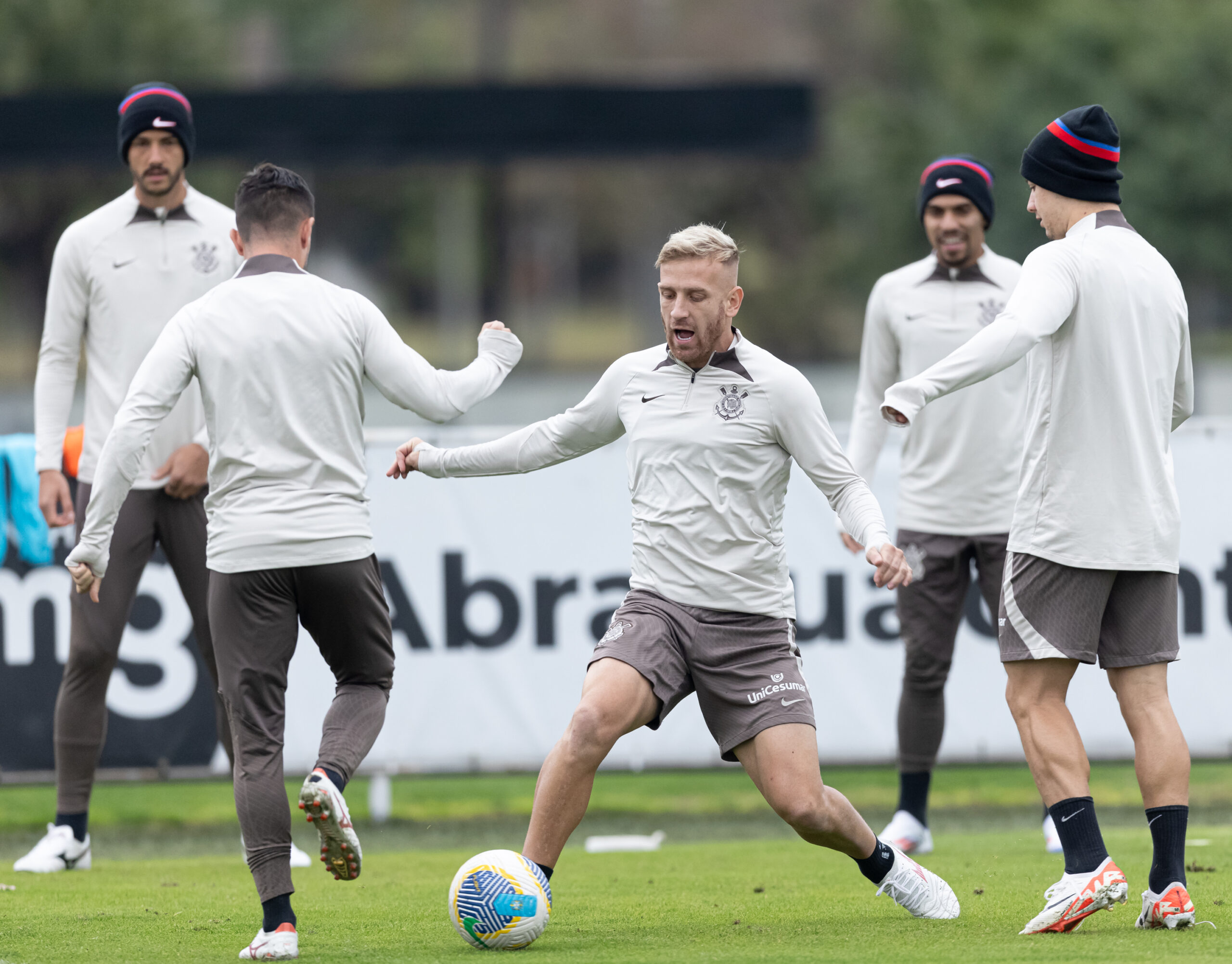 Chegou a hora do pulo do gato no Corinthians