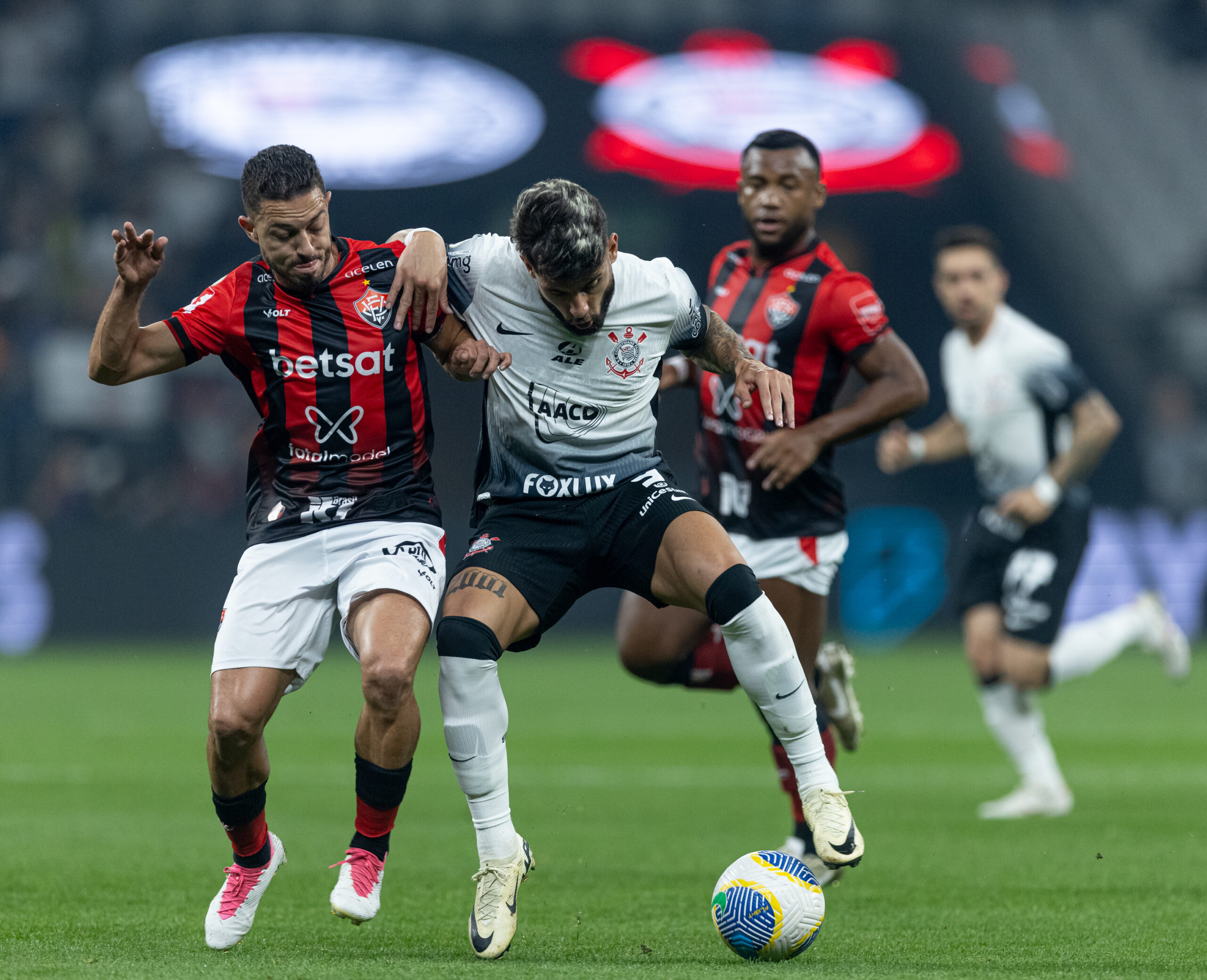 Corinthians X Vitória: Yuri Alberto não merecia ser expulso