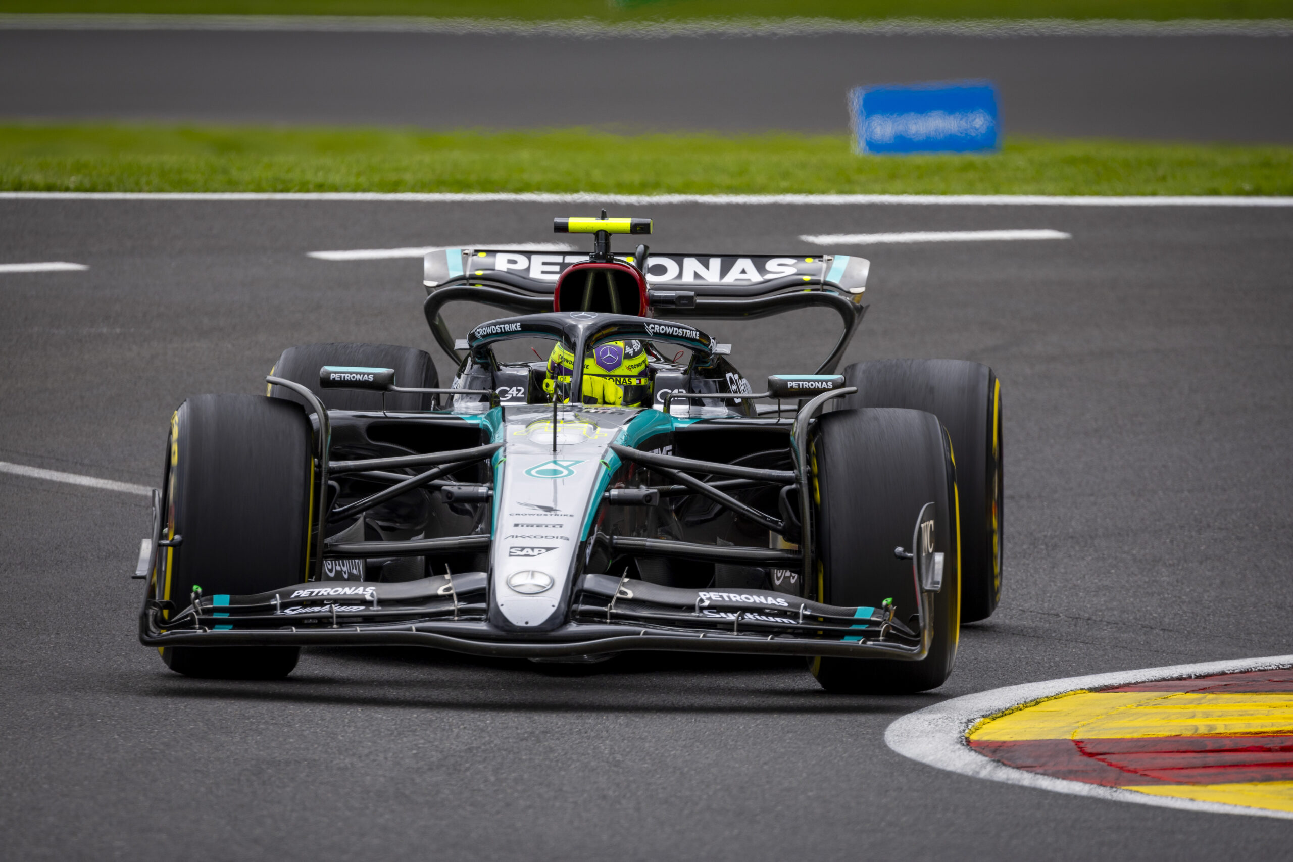 F1, Stock Car, Truck e Nascar em destaque no Momento Velocidade na TV Gazeta